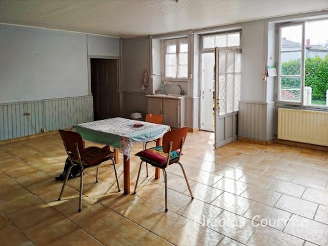 Vente Maison 5 pièces 191 m2 Saint Vincent la Châtre
