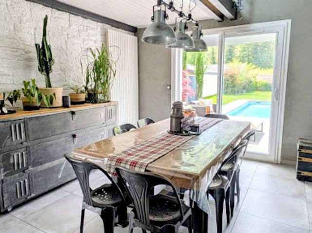 Vente Maison 5 pièces 192 m2 Oyonnax