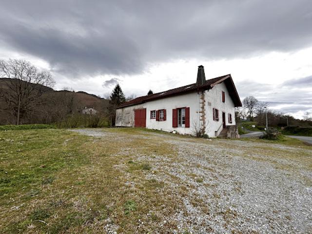 Vente Maison 5 pièces 192 m2 Ainhoa