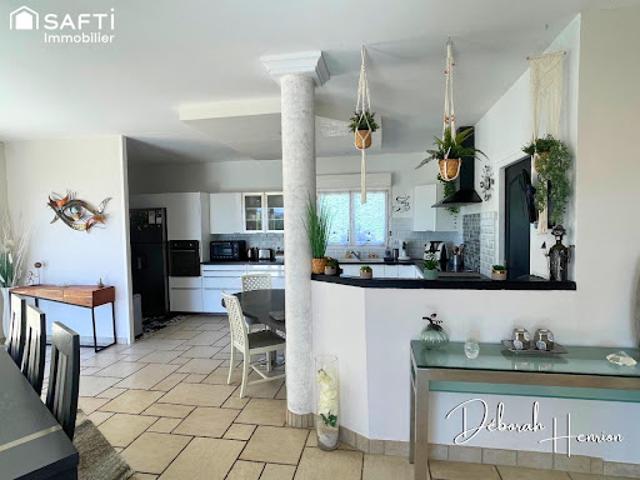 Vente Maison 5 pièces 192 m2 Chélieu