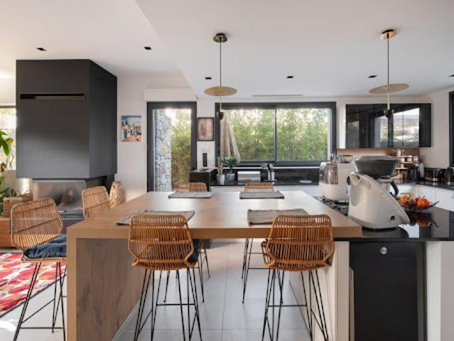 Vente Maison 5 pièces 204 m2 Perols