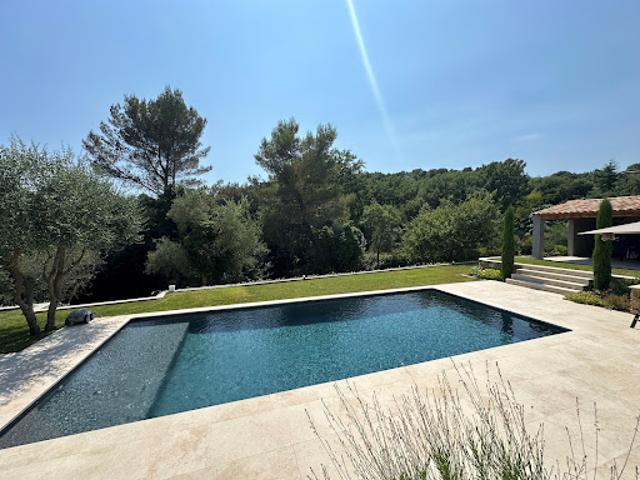 Vente Maison 5 pièces 205 m2 Le Rouret