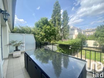 Vente Maison 5 pièces 207 m2 Neuilly Plaisance