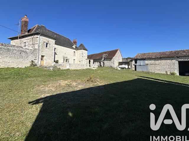 Vente Maison 5 pièces 208 m2 Lémeré