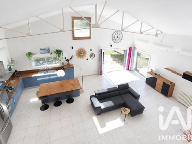 Vente Maison 5 pièces 209 m2 Châteaubernard