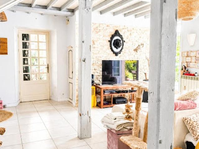 Vente Maison 5 pièces 200 m2 Nay