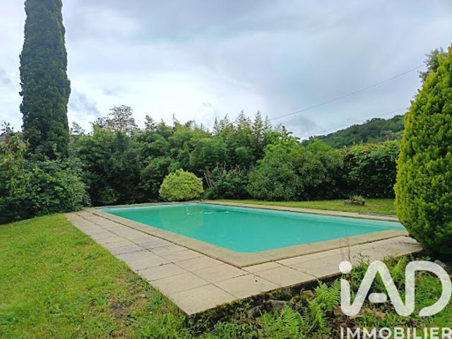 Vente Maison 5 pièces 200 m2 Coutras