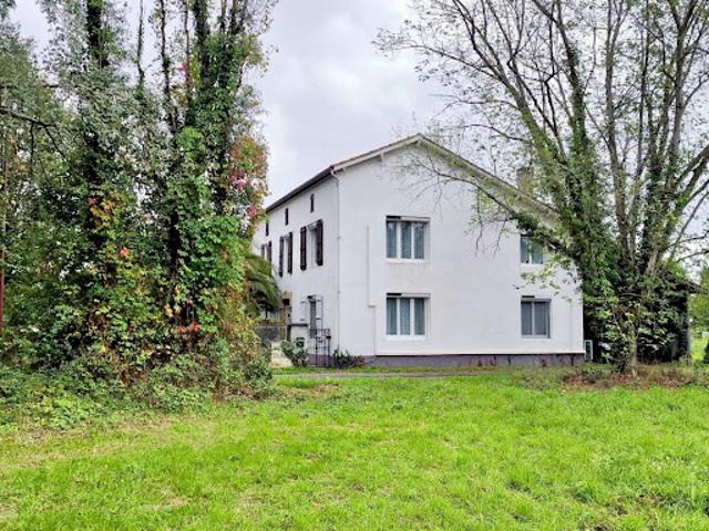 Vente Maison 6 pièces 200 m2 Plaisance