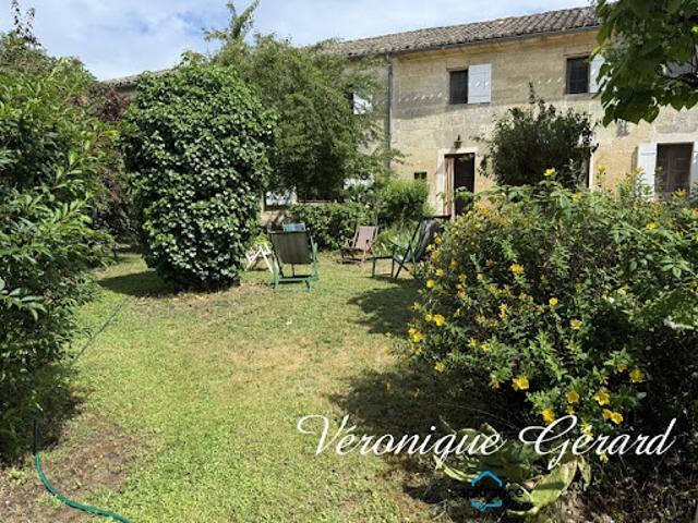 Vente Maison 5 pièces 200 m2 Saint Médard de Guizières