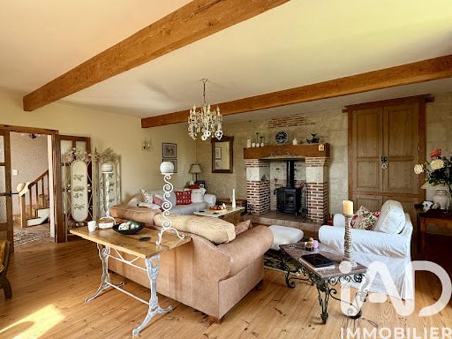 Vente Maison 5 pièces 200 m2 Saint Hilaire des Loges