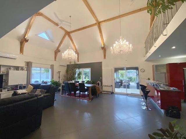 Vente Maison 5 pièces 200 m2 Saint Parize le Châtel