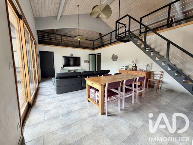 Vente Maison 5 pièces 200 m2 Mauvezin
