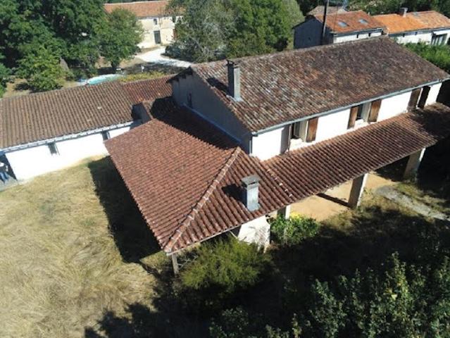 Vente Maison 5 pièces 201 m2 Nanteuil en Vallée