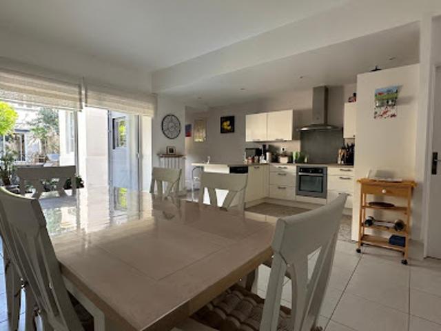 Vente Maison 5 pièces 201 m2 Rochefort