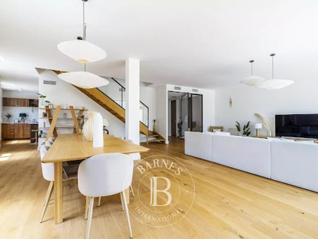 Vente Maison 5 pièces 201.45 m2 Bordeaux