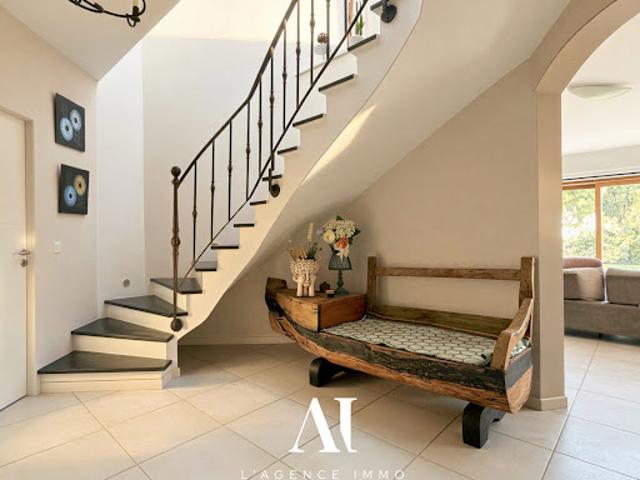 Vente Maison 5 pièces 259 m2 Divonne les Bains