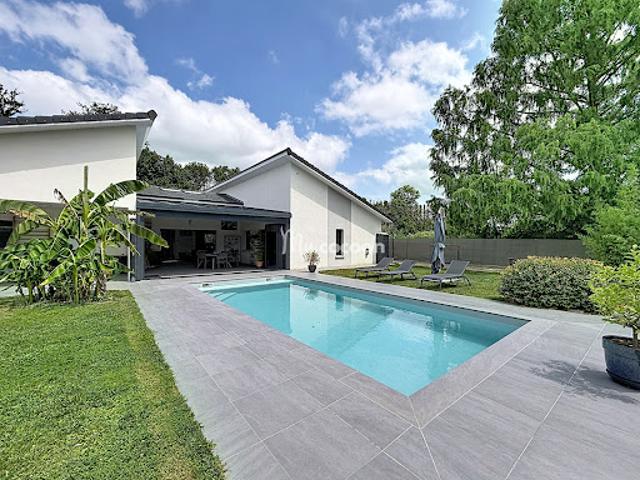 Vente Maison 5 pièces 203.25 m2 Montagnat
