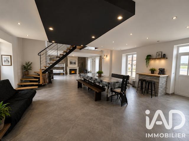 Vente Maison 5 pièces 215 m2 Les Nouillers