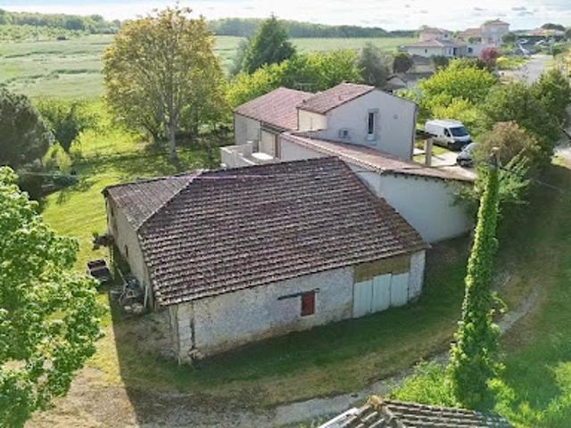 Vente Maison 5 pièces 215 m2 Sainte Colombe de Villeneuve
