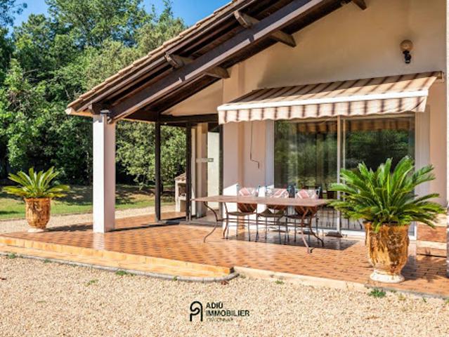 Vente Maison 7 pièces 215 m2 Bagnols sur ceze
