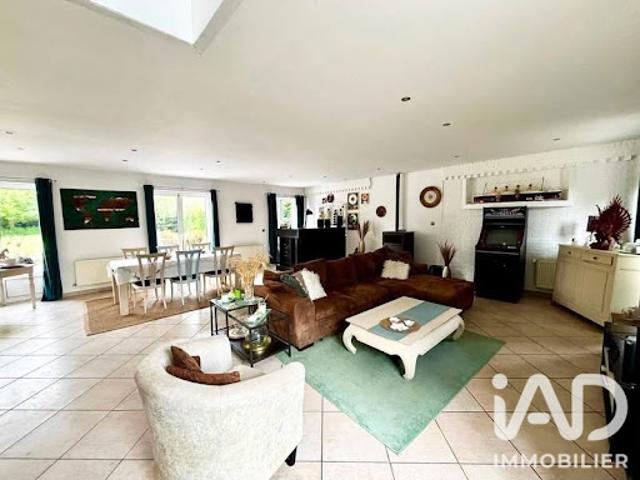 Vente Maison 5 pièces 216 m2 Houtkerque