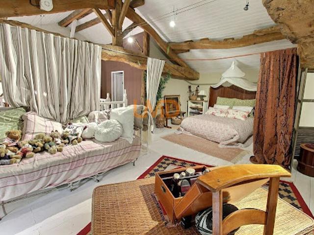 Vente Maison 5 pièces 218 m2 Varaize