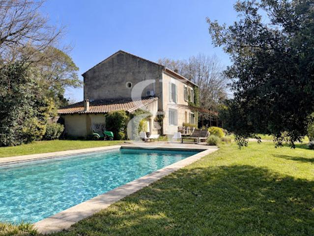 Vente Maison 5 pièces 219 m2 Chateaurenard