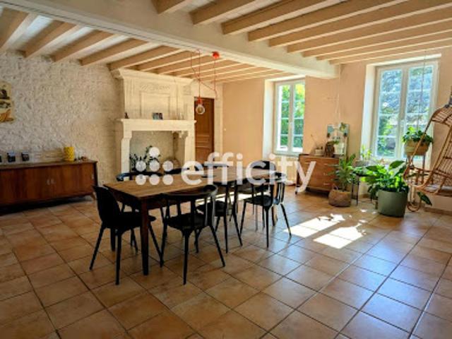 Vente Maison 5 pièces 210 m2 Angeac Champagne