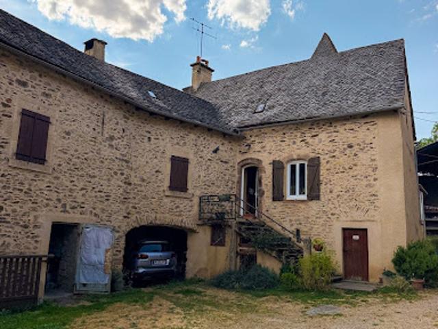 Vente Maison 5 pièces 210 m2 Belcastel