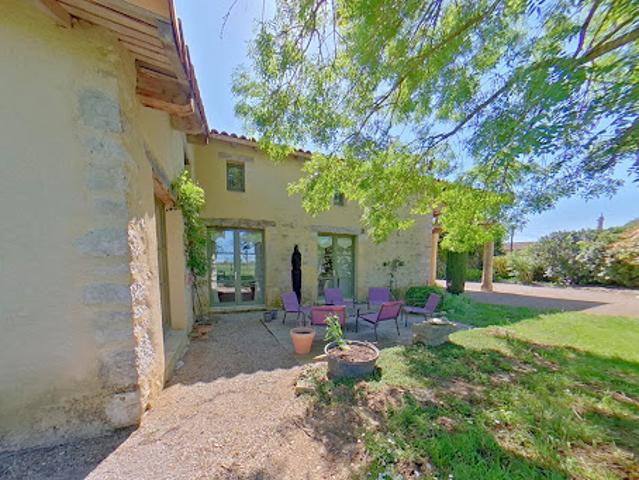 Vente Maison 5 pièces 210 m2 Septfonds
