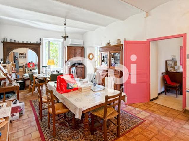 Vente Maison 9 pièces 211 m2 Ruoms
