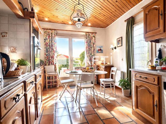 Vente Maison 5 pièces 212 m2 Bages