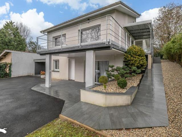 Vente Maison 5 pièces 212 m2 Belin Béliet