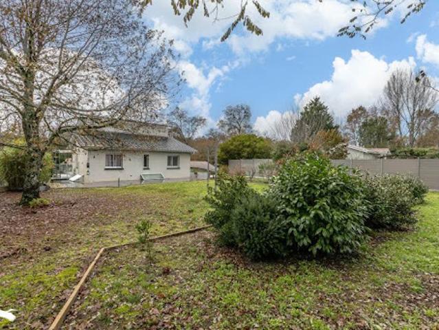 Vente Maison 5 pièces 212 m2 Belin Béliet