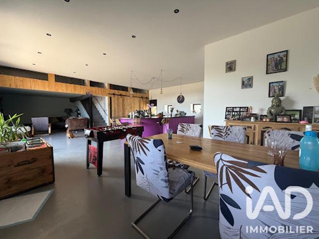 Vente Maison 5 pièces 224 m2 Baugy