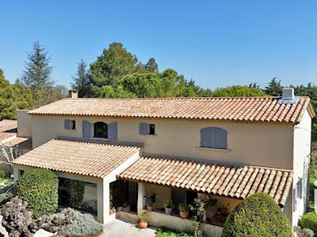 Vente Maison 5 pièces 225 m2 Lussan