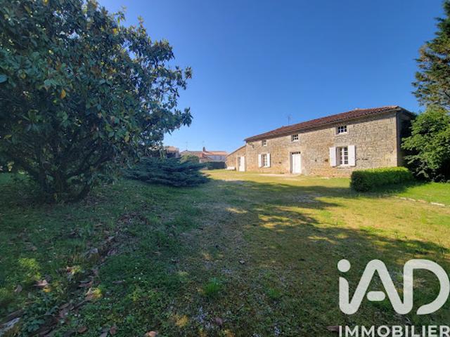 Vente Maison 5 pièces 225 m2 La Jaudonnière