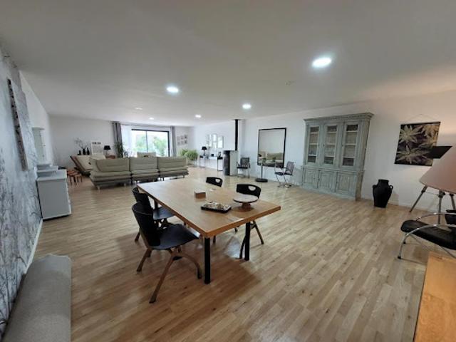 Vente Maison 5 pièces 220 m2 Montours