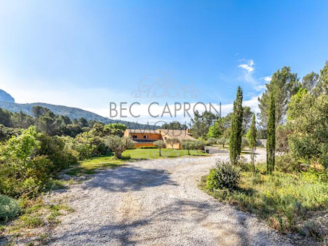 Vente Maison 5 pièces 212 m2 Aix en Provence