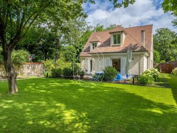 Vente Maison 5 pièces 220 m2 Le Vésinet