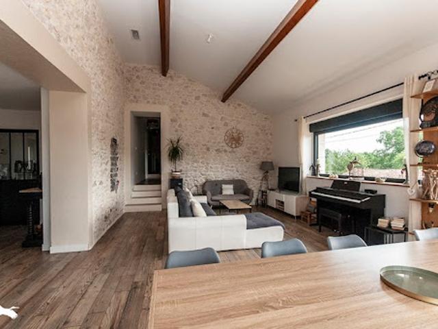 Vente Maison 5 pièces 220 m2 Varaignes