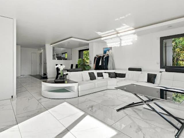 Vente Maison 5 pièces 220 m2 Vitry sur Seine