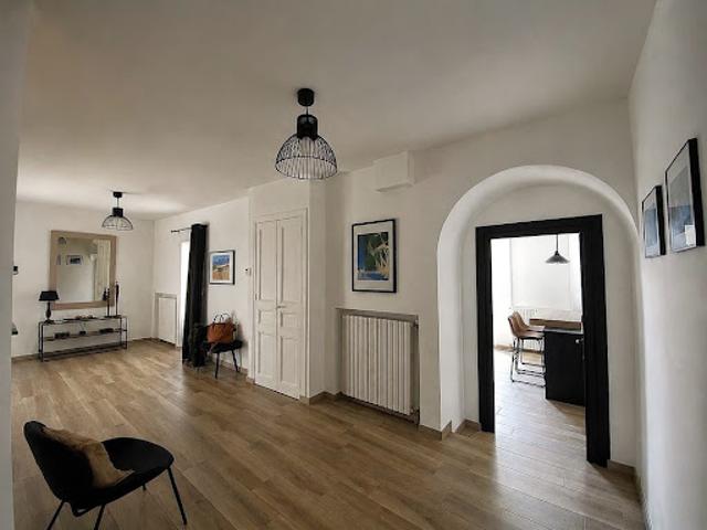 Vente Maison 5 pièces 221 m2 Montoison