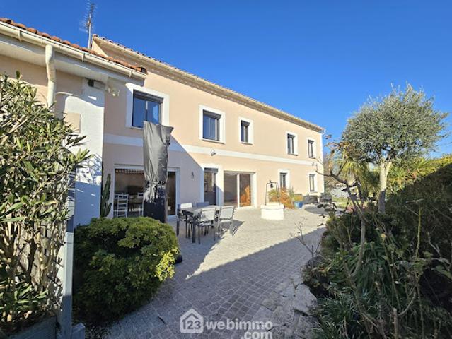 Vente Maison 5 pièces 221 m2 Eysines