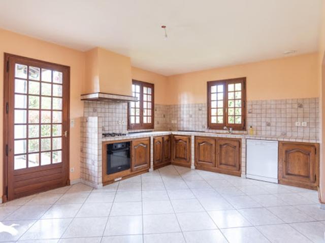 Vente Maison 5 pièces 221 m2 Saint Gaudens