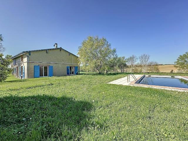 Vente Maison 5 pièces 235 m2 Bourg Saint Bernard