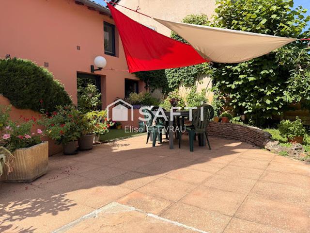 Vente Maison 5 pièces 235 m2 Charnay lès Mâcon