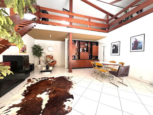 Vente Maison 5 pièces 235 m2 Colombes