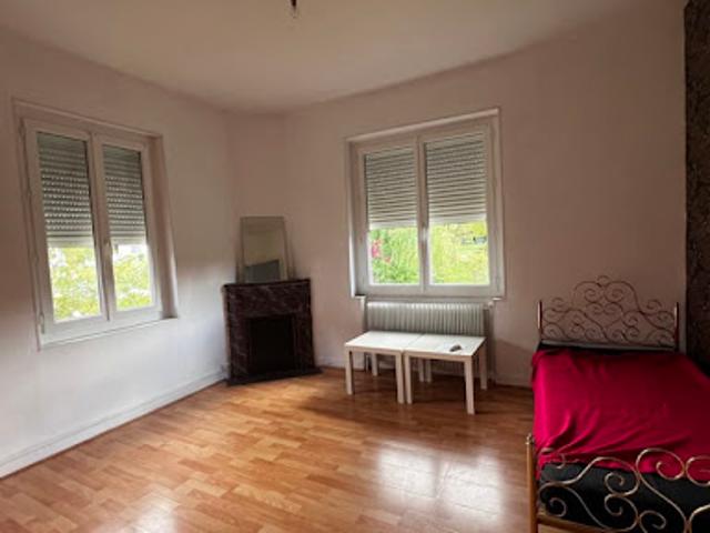 Vente Maison 5 pièces 235 m2 Lavergne
