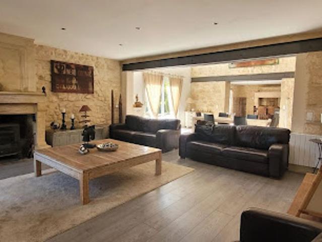 Vente Maison 5 pièces 238 m2 Tauriac